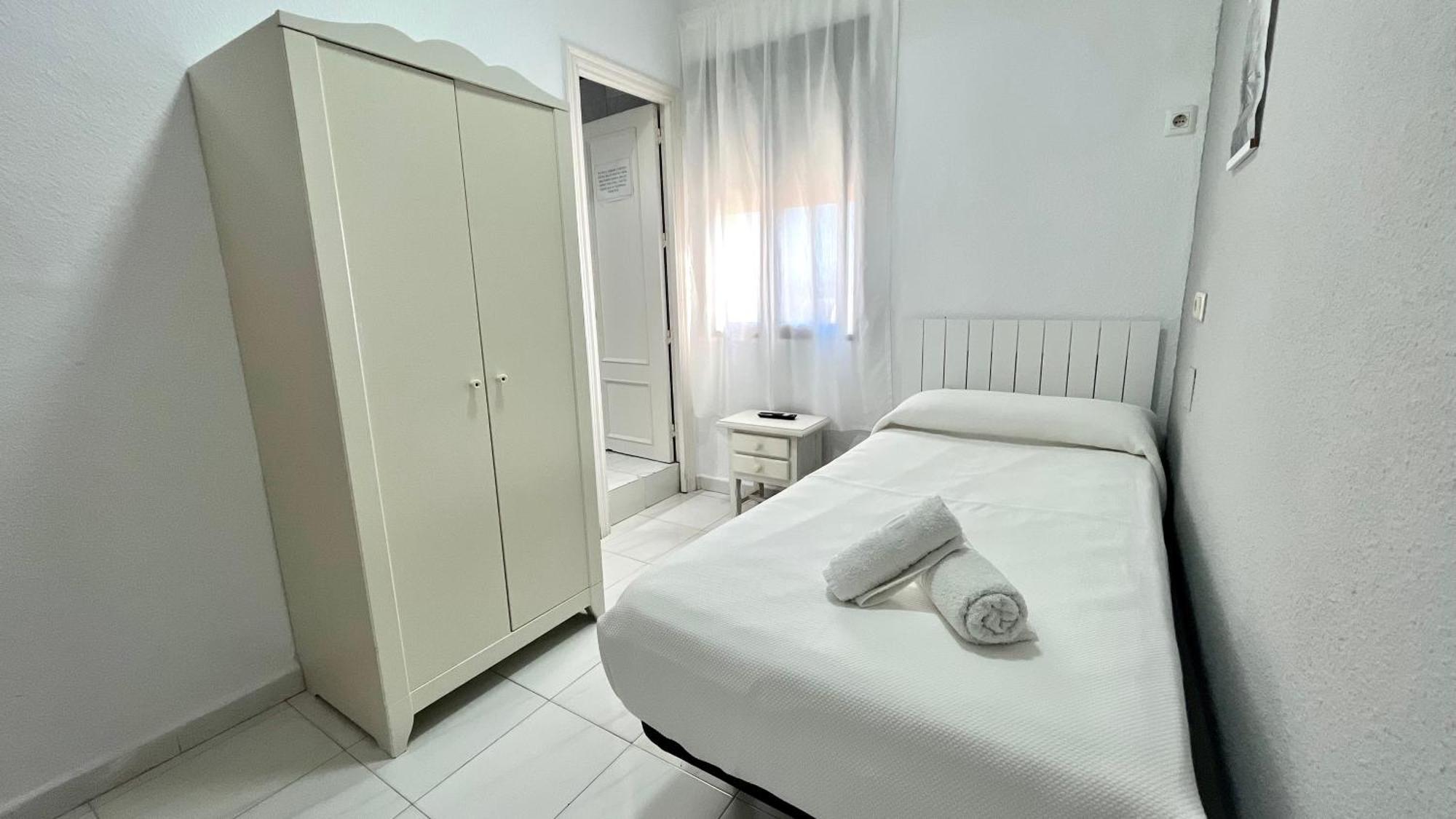 Hostal Carlos III Aldea Quintana Exterior foto